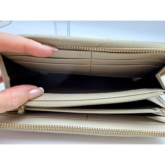 GUCCI Guccissima Leather Zip Around Wallet White Embossed GG Continental | COA - Picture 8 of 13